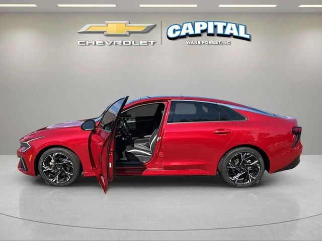 Used 2025 Red Kia GT-Line image 9