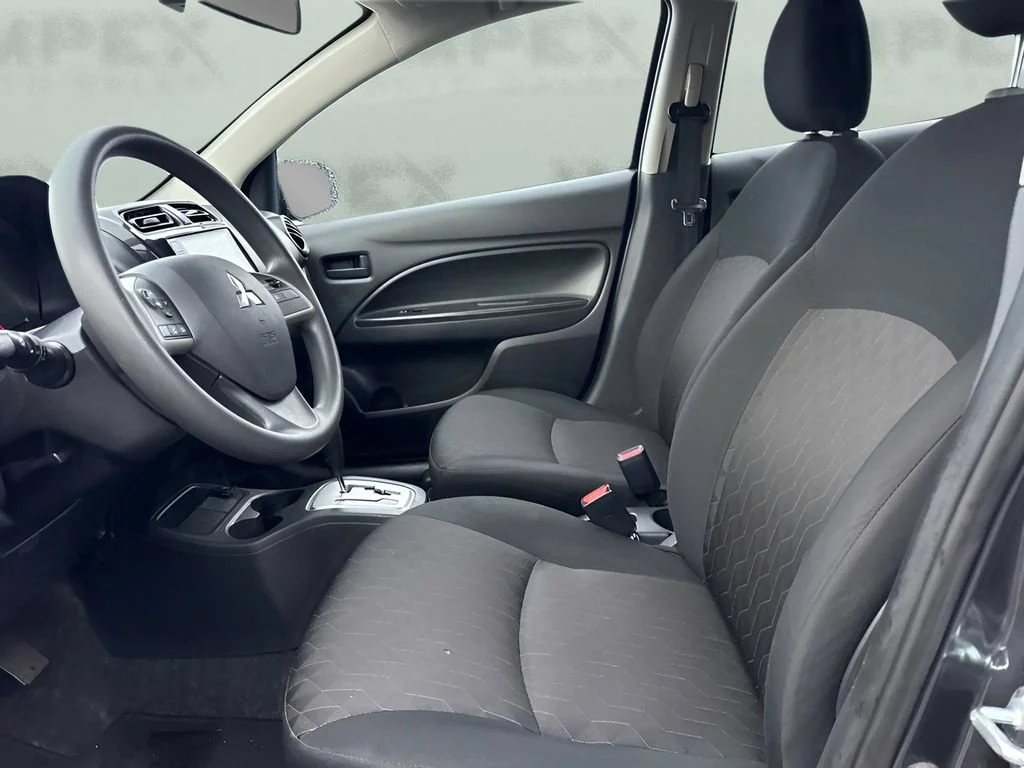 Used 2024 Silver Mitsubishi ES image 9