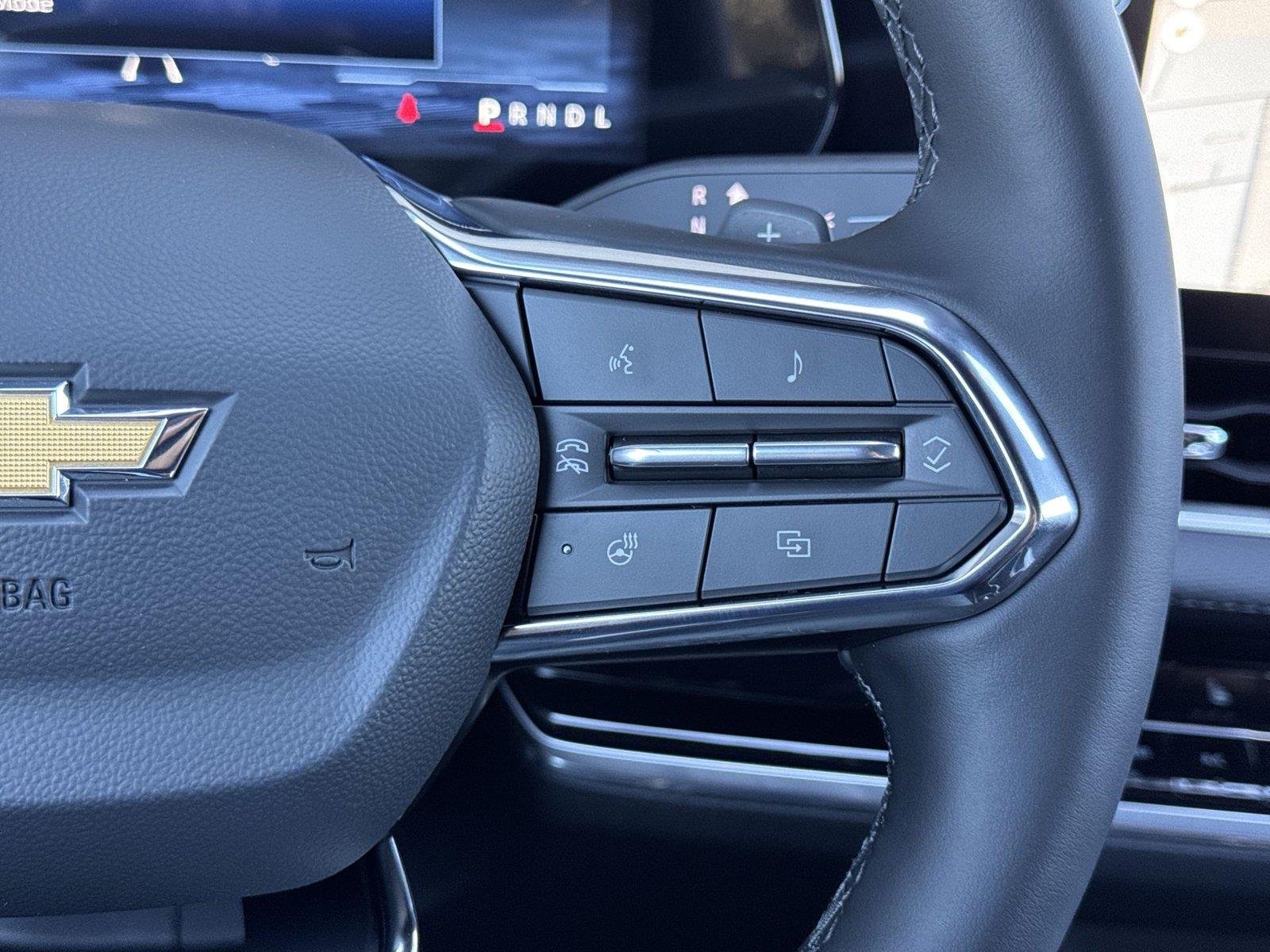2027 Chevrolet Equinox LT - Photo 19