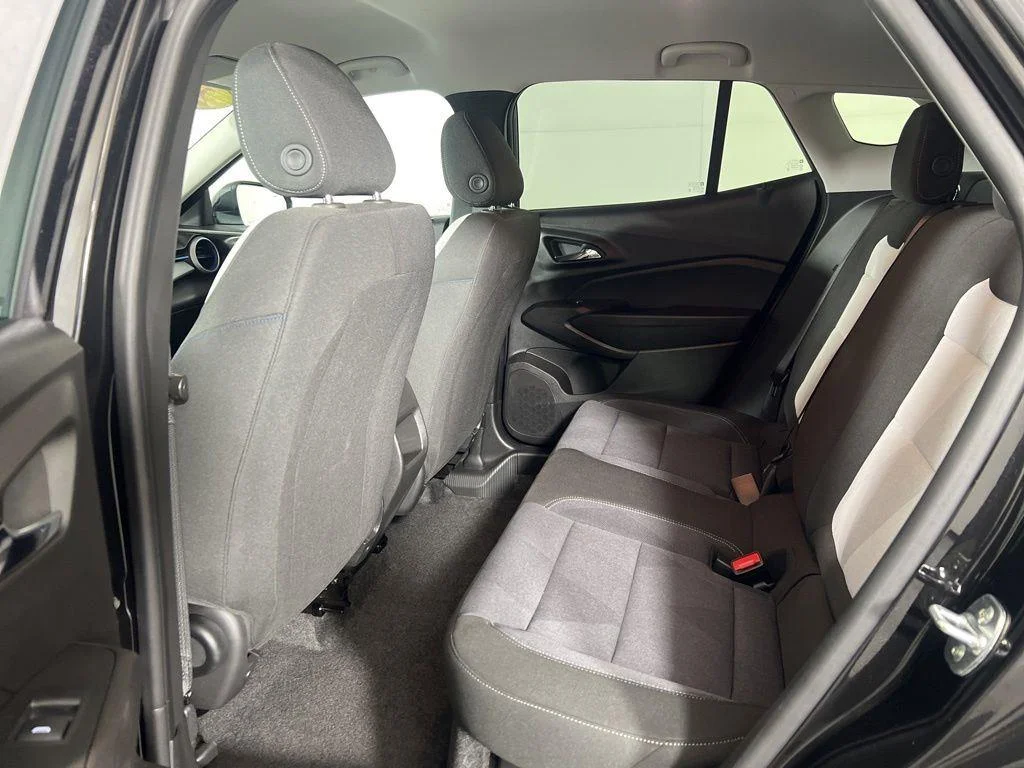 Used 2025 Black Metallic Chevrolet LS image 33