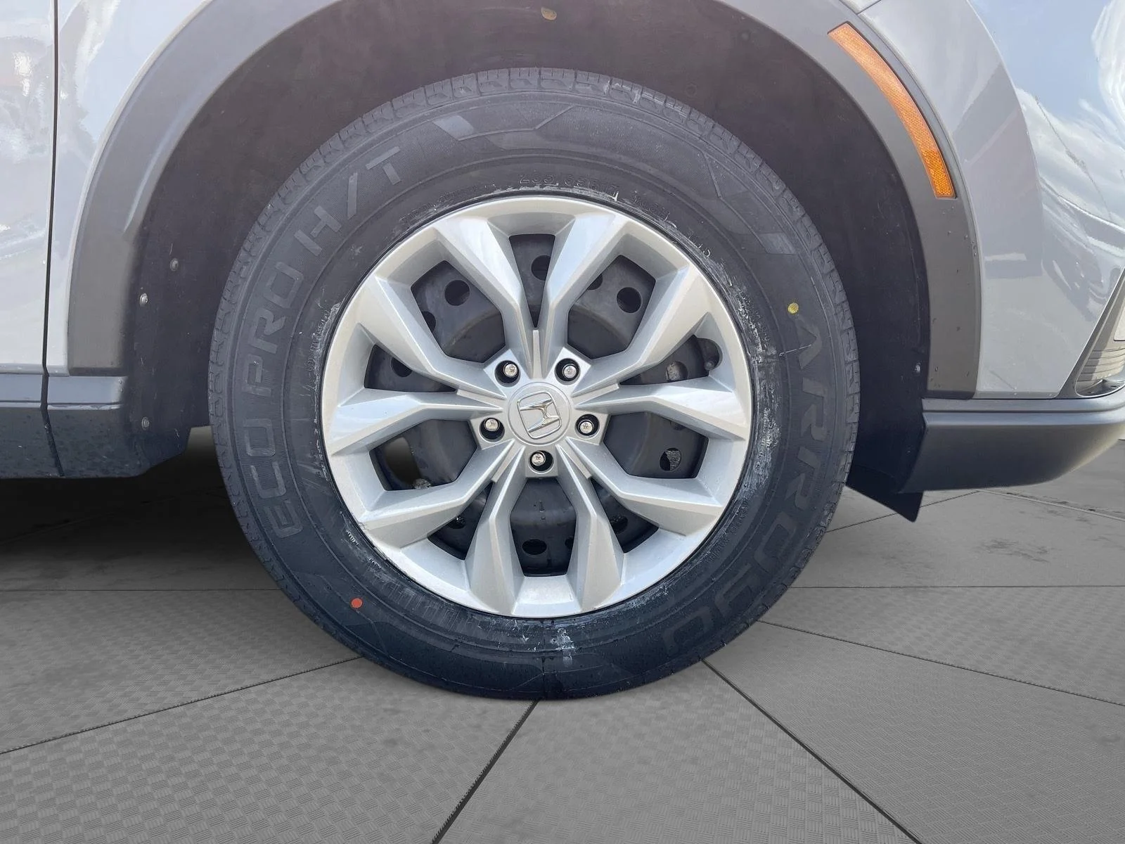 Used 2023 Urban Gray Pearl Honda LX image 21