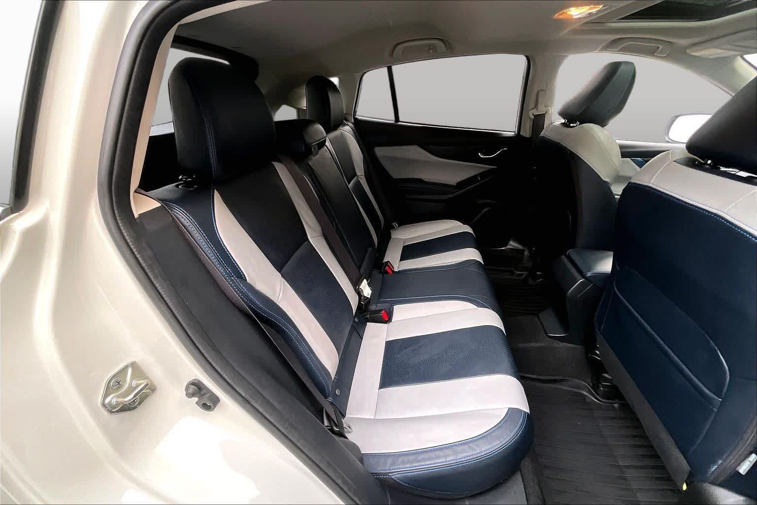 Used 2019 Crystal White Pearl Subaru  image 19