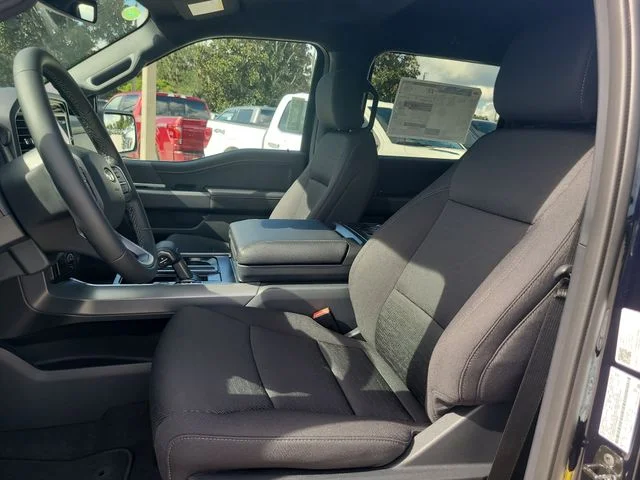 New 2026 Blue Metallic Ford XLT image 19