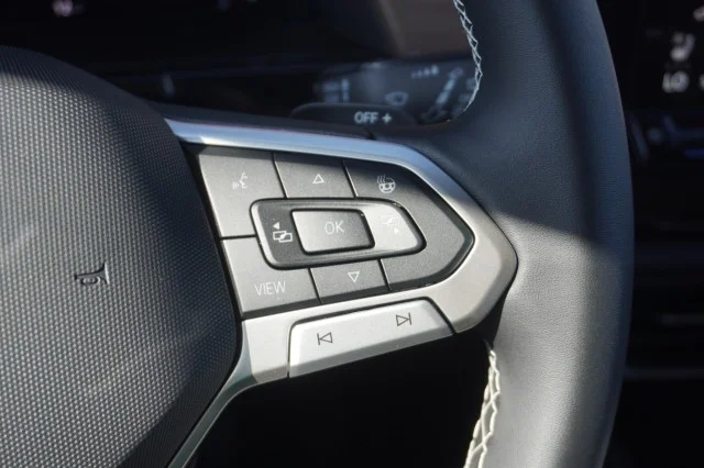 2026 Volkswagen Atlas SE w/Tech - Photo 24