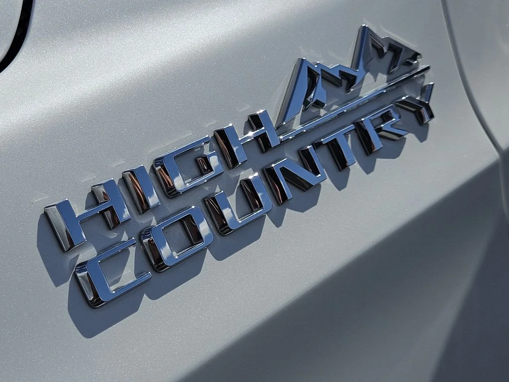 Used 2025 Beige Chevrolet High Country image 12