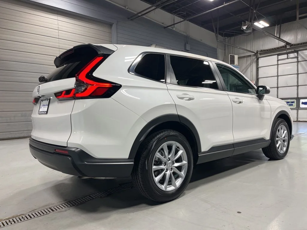 Used 2026 Platinum White Pearl Honda EX image 7