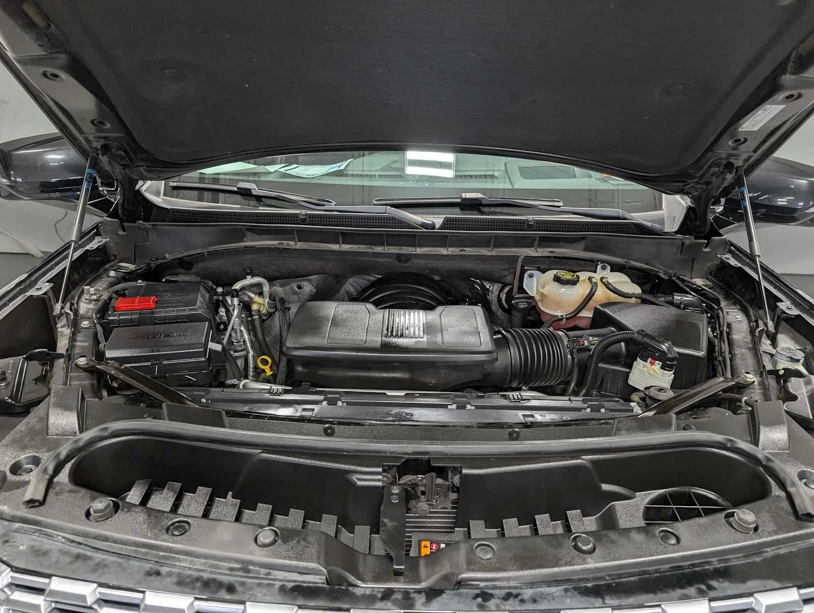 Used 2023 ONYX BLACK GMC Denali image 12