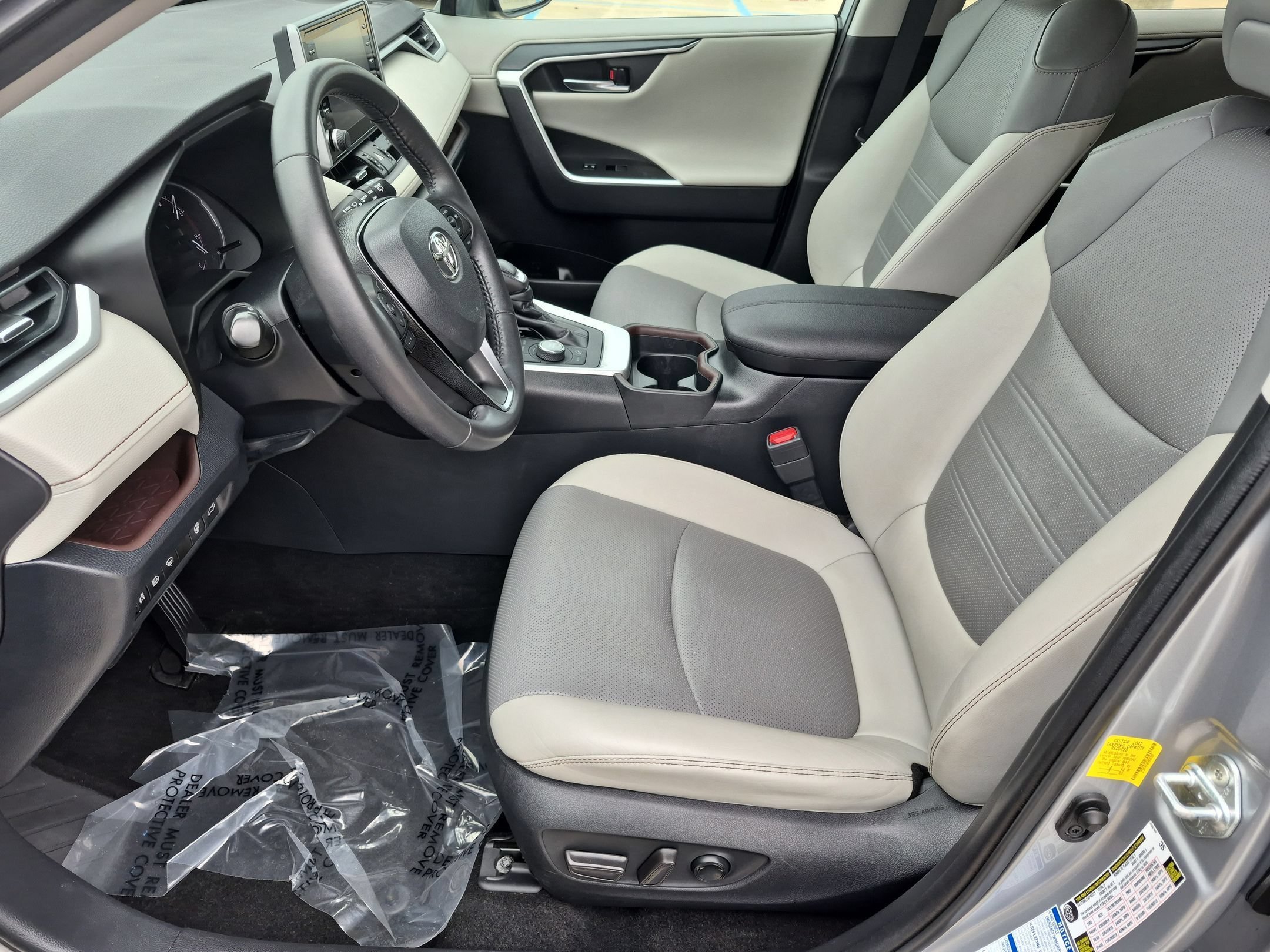 Used 2019 Silver Sky Metallic Toyota Limited AWD image 11