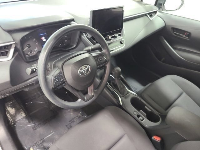 Used 2024 Ice Cap Toyota LE image 21