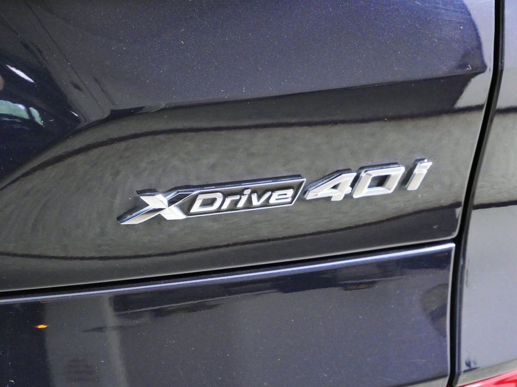 Used 2020 Carbon Black Metallic BMW xDrive40i image 12