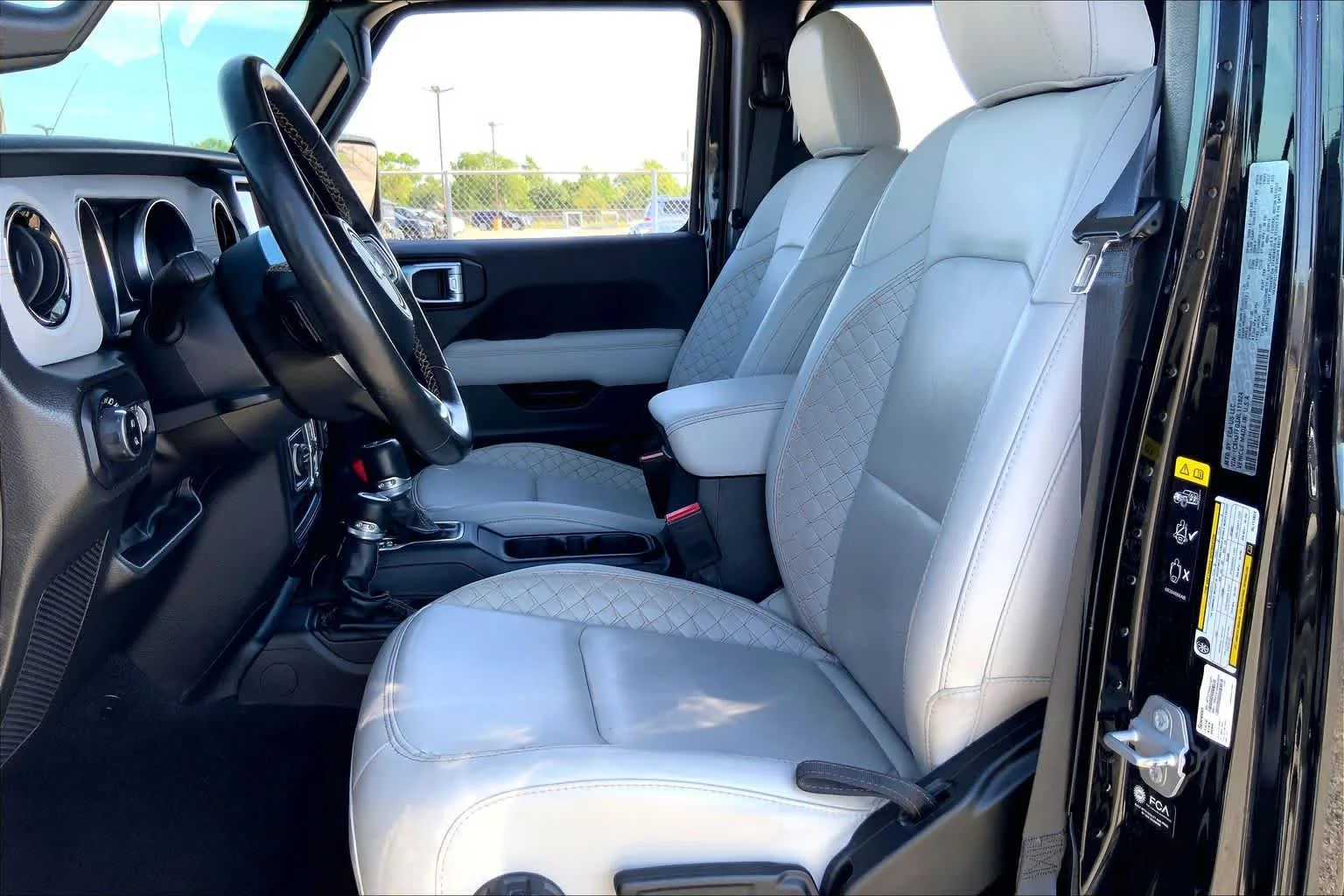 Used 2022 Black Clear Coat Jeep High Altitude image 8