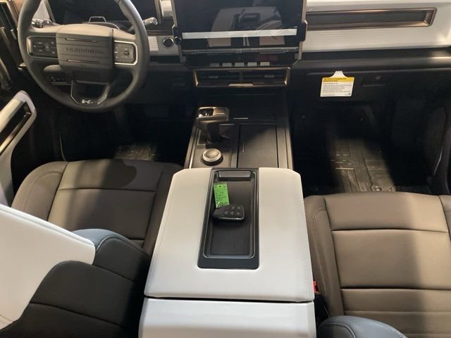 2025 GMC HUMMER EV 2X - Photo 48