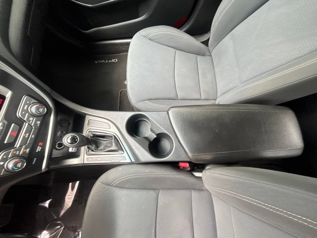 Used 2013 Black Kia LX image 15