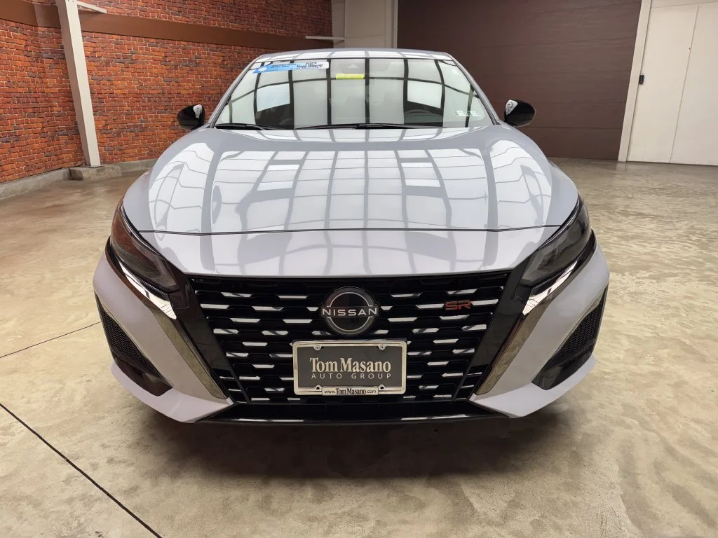 Certified Used 2023 Gray Sky Pearl Nissan 2.5 SR image 7