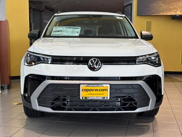 New 2027 Pure White Volkswagen 1.5T S image 3