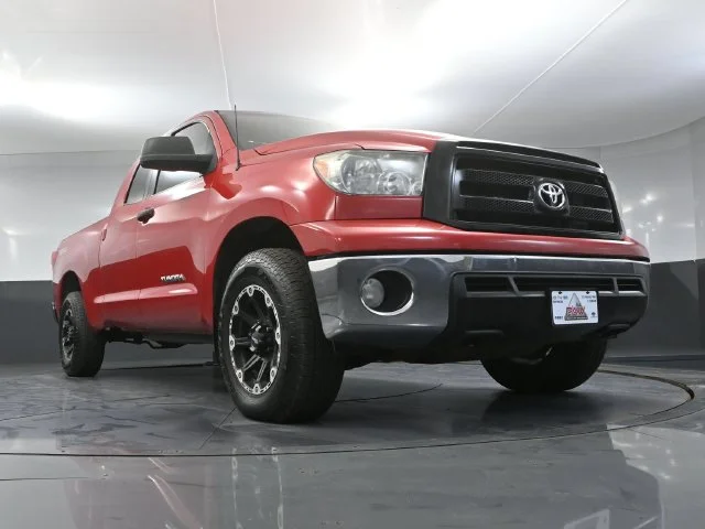 Used 2012 Red Toyota Grade image 43