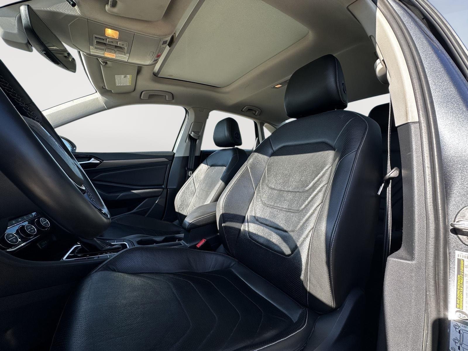 2021 Volkswagen Jetta SEL Premium - Photo 10