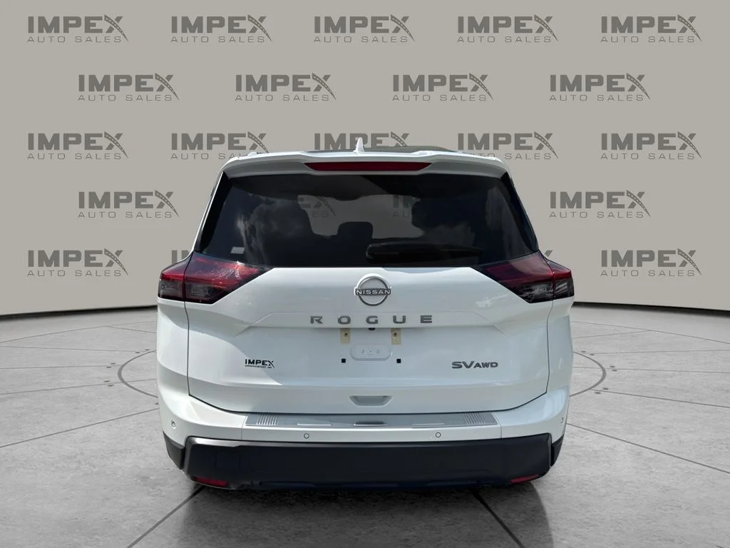 Used 2024 White Nissan SV image 4