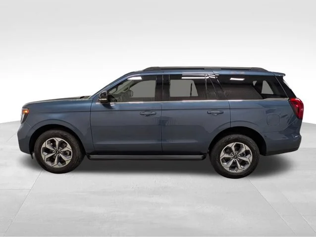 New 2027 Nocturnal Blue Metallic Ford Active image 35