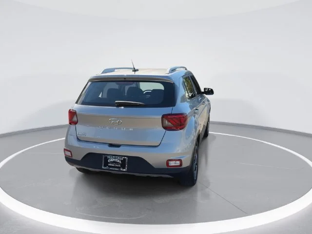 Used 2026 Silver Hyundai SEL image 8