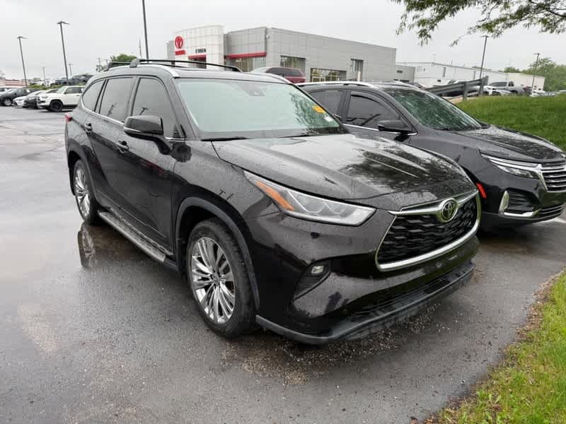 2022 Toyota Highlander Limited