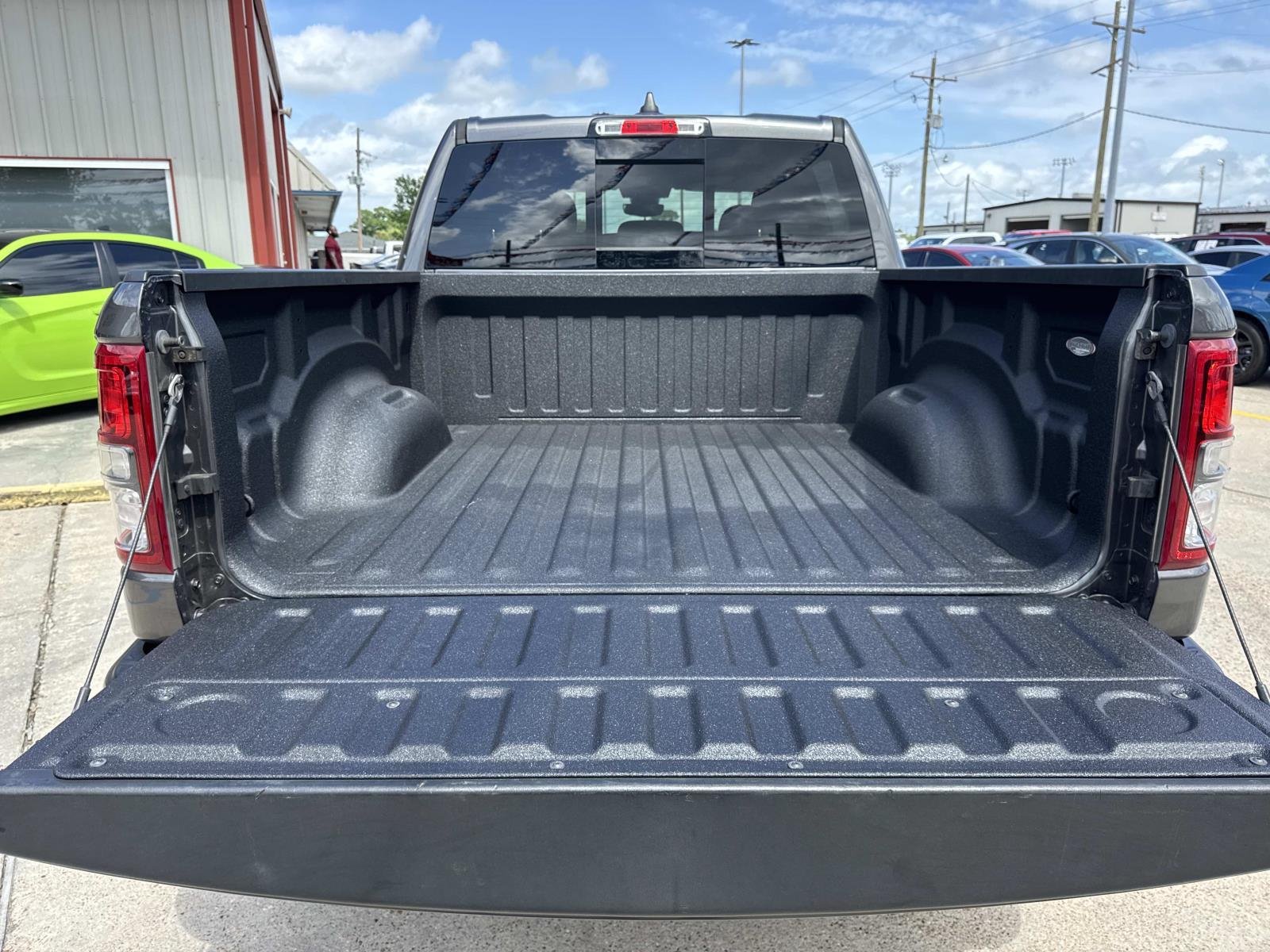 Used 2022 Granite Crystal Metallic Clearcoat Ram Big Horn image 8