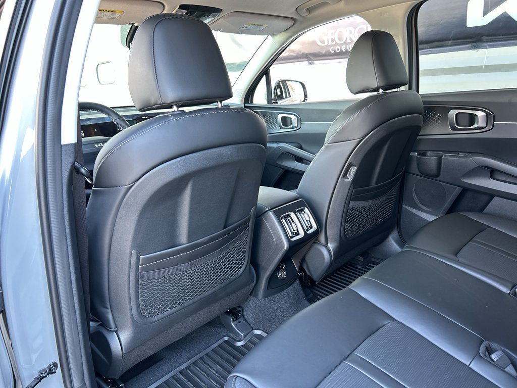 New 2026 Wolf Gray Kia S image 12