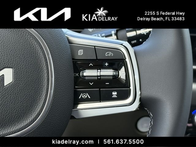 New 2026 Snow White Pearl Kia LXS image 28