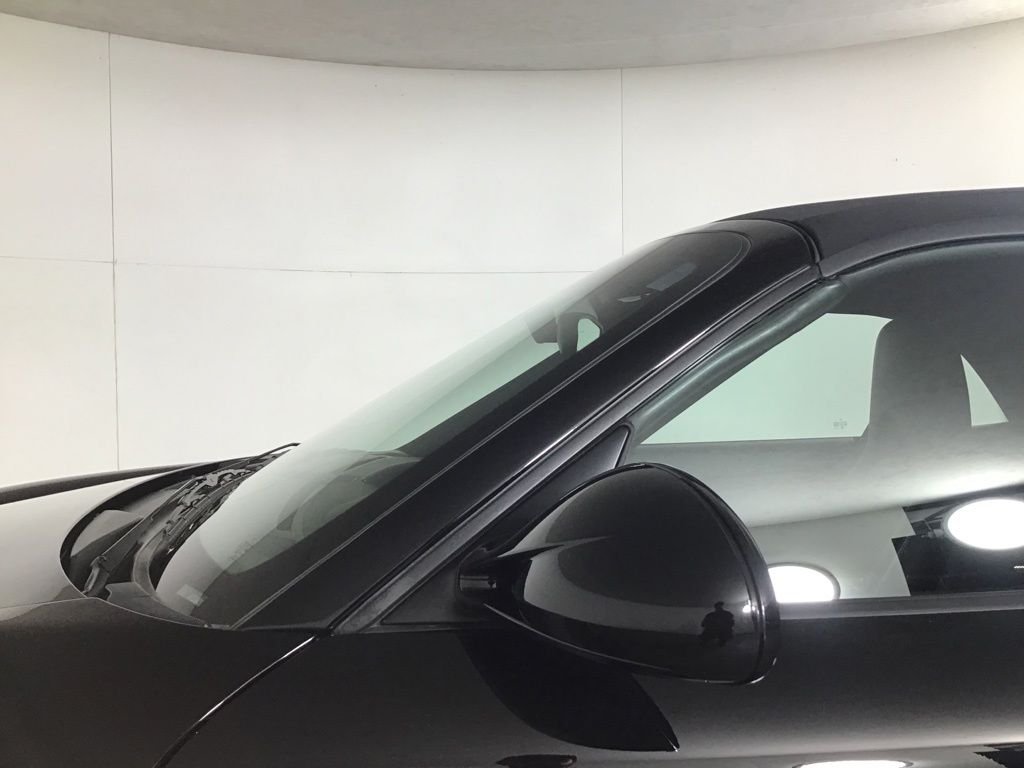 Used 2012  Porsche Carrera 4S image 24