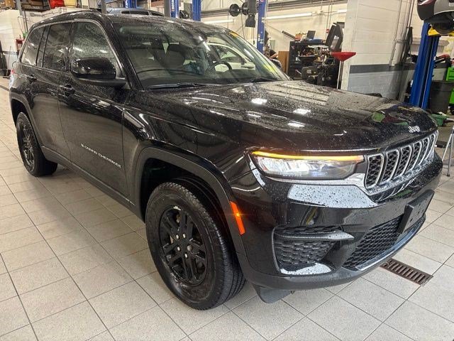 Certified Used 2023 Diamond Black Crystal Pearlcoat Jeep Laredo image 1