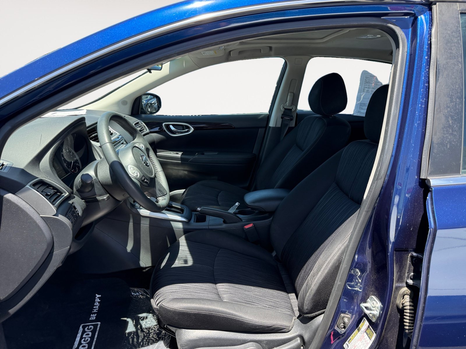 Used 2018 Deep Blue Pearl Nissan SV image 10