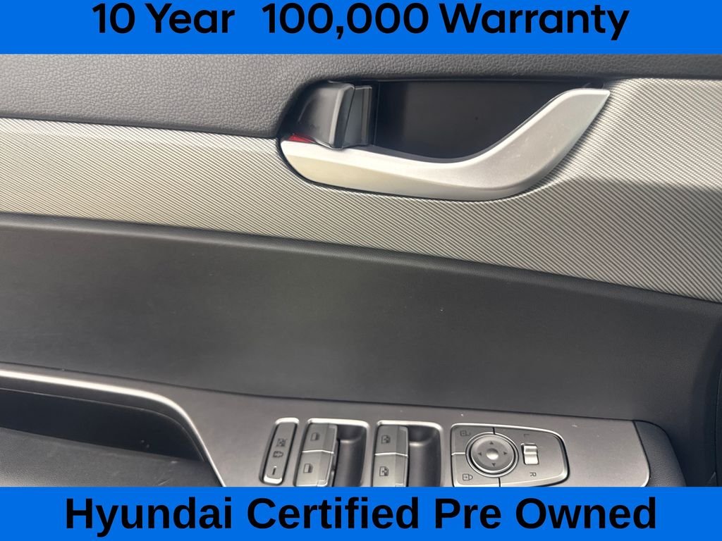 Certified Used 2025 Black Hyundai SEL image 17