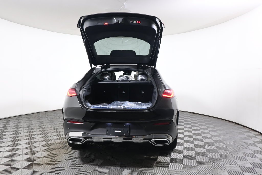 New 2027 Black Mercedes-Benz GLC 300 Coupe image 68