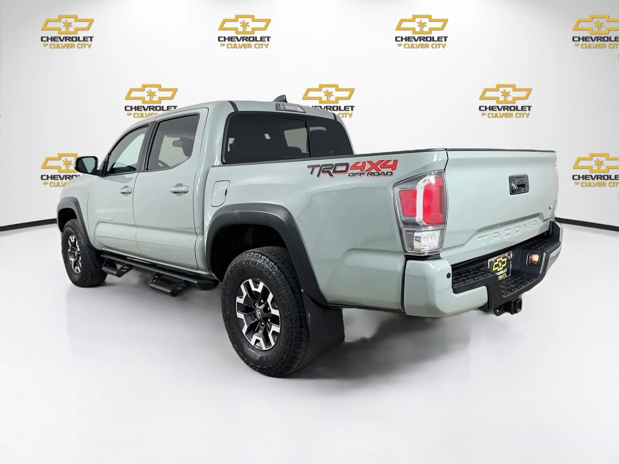 Used 2022  Toyota SR image 6