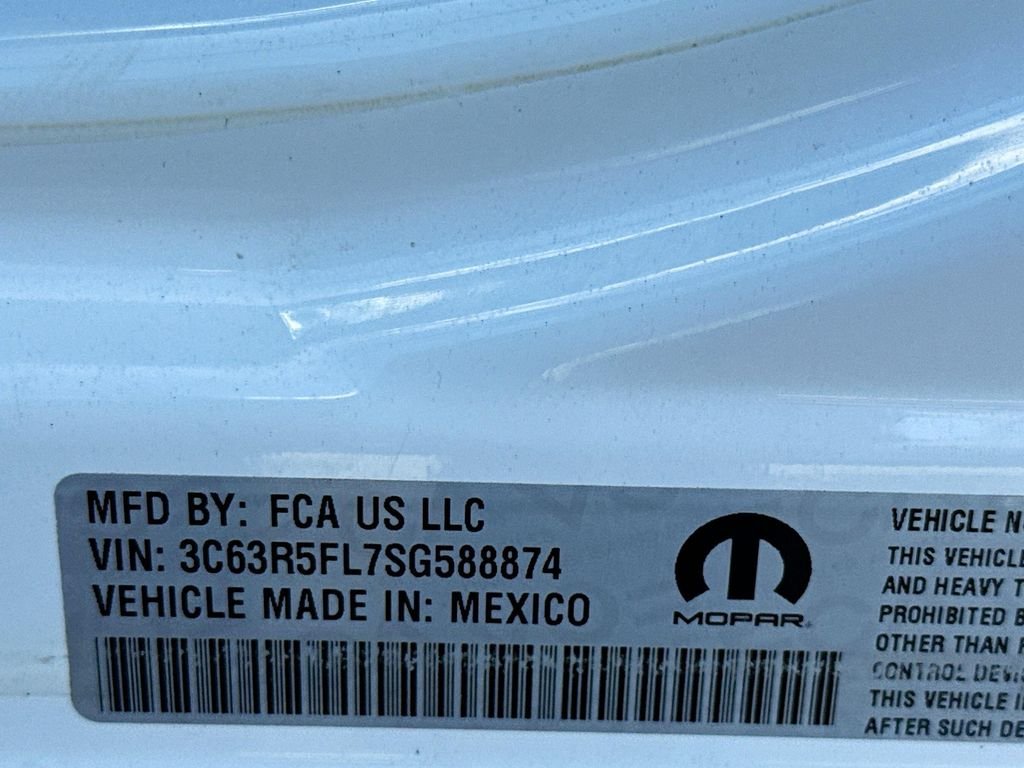 Certified Used 2025 Bright White Clearcoat Ram Laramie image 33