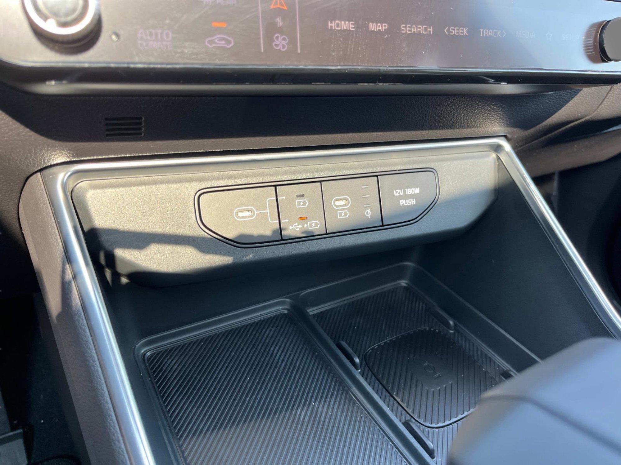 2026 Kia Carnival SX Prestige - Photo 26
