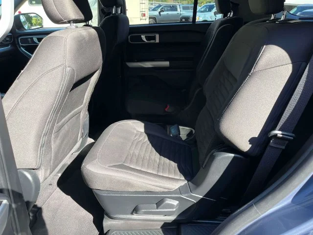 Used 2021 Blue Metallic Ford XLT image 18