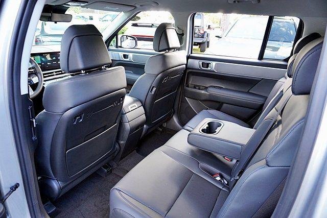 New 2026 Silver Hyundai SEL FWD image 21