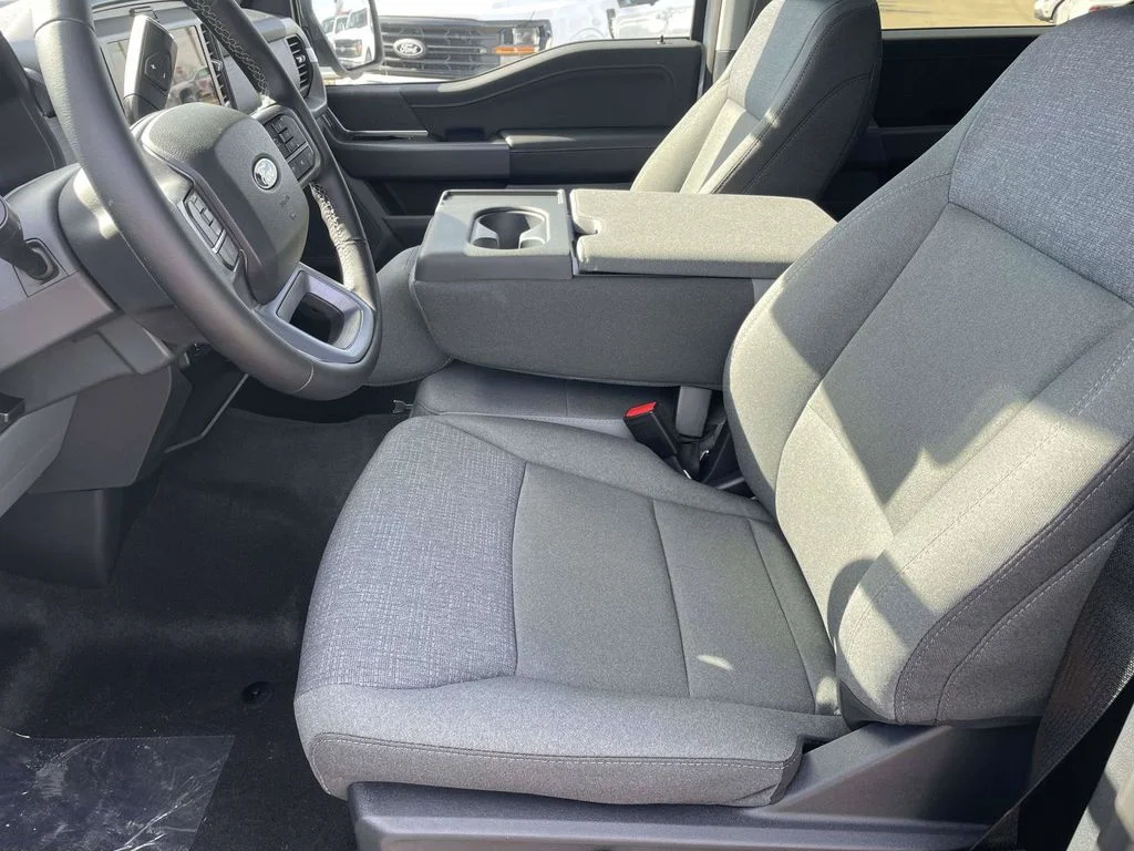 New 2026 White Ford XLT image 13