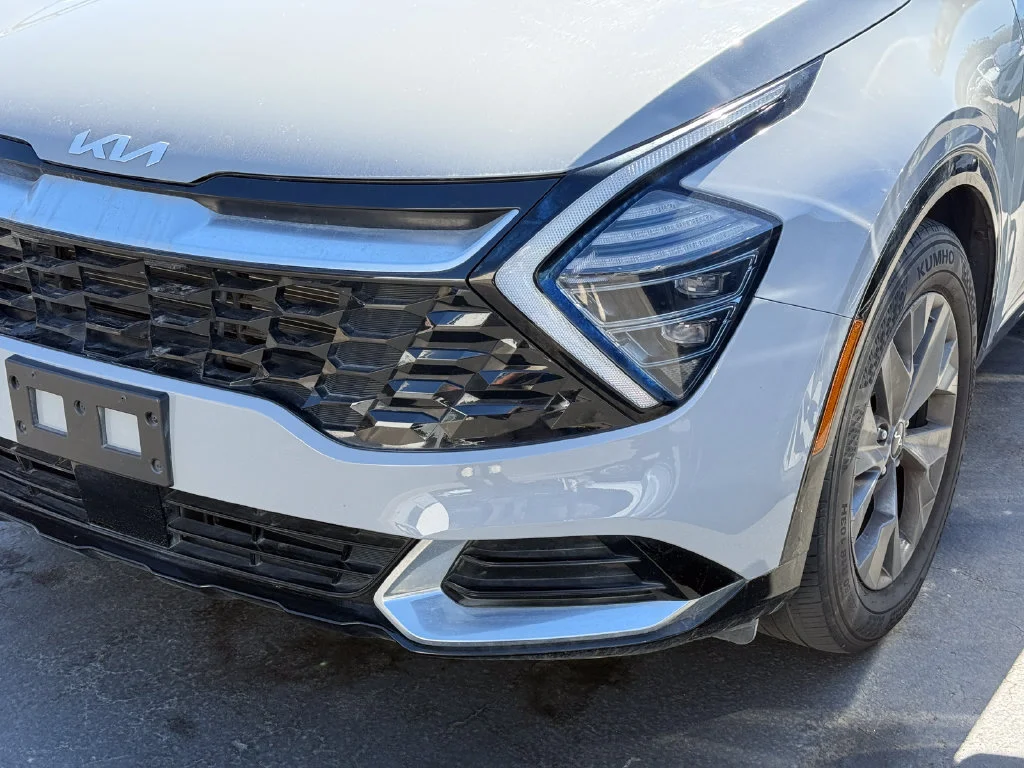 Used 2024 Gray Kia SX image 9