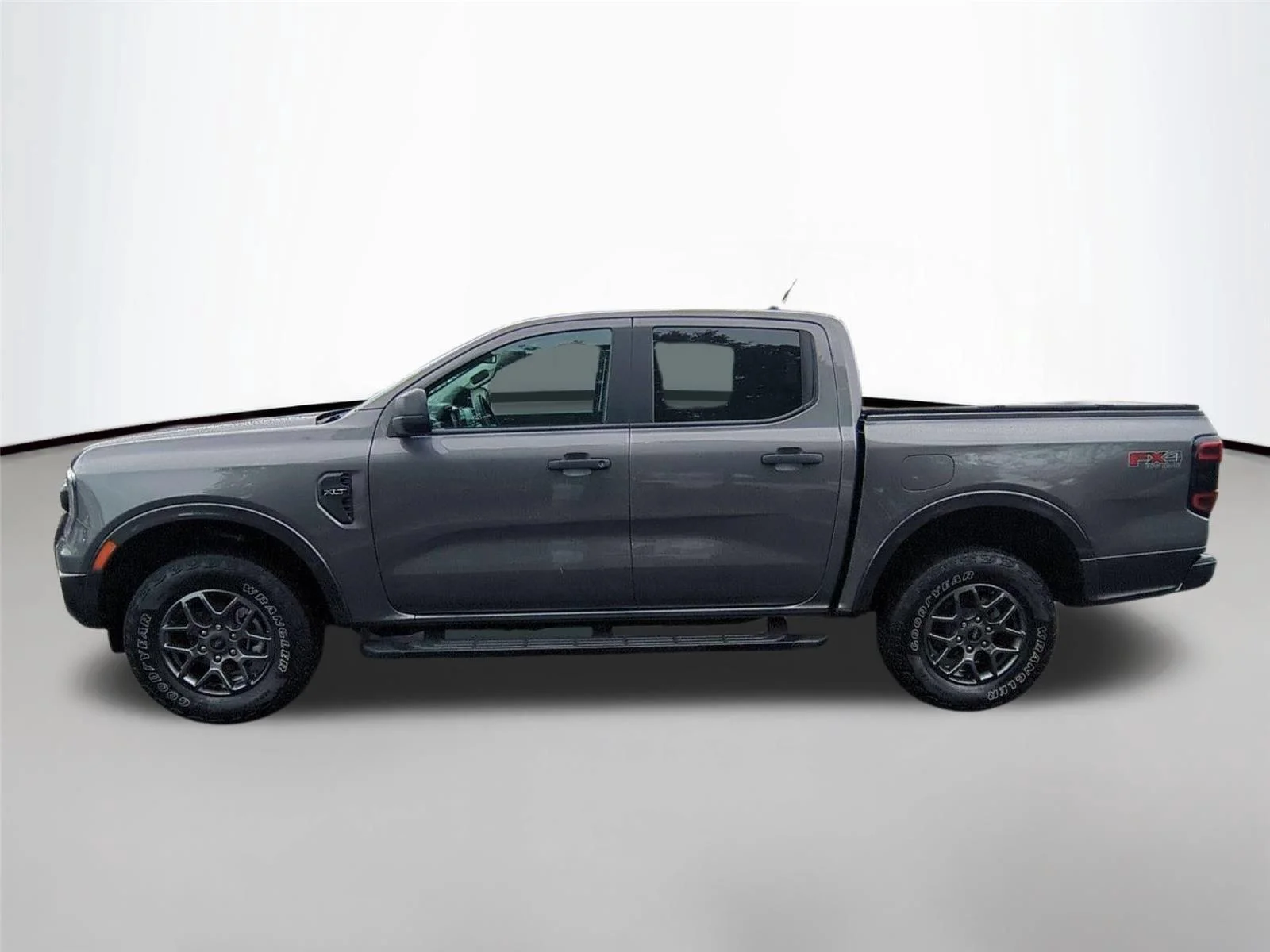 Used 2024 Carbonized Gray Metallic Ford XLT image 2