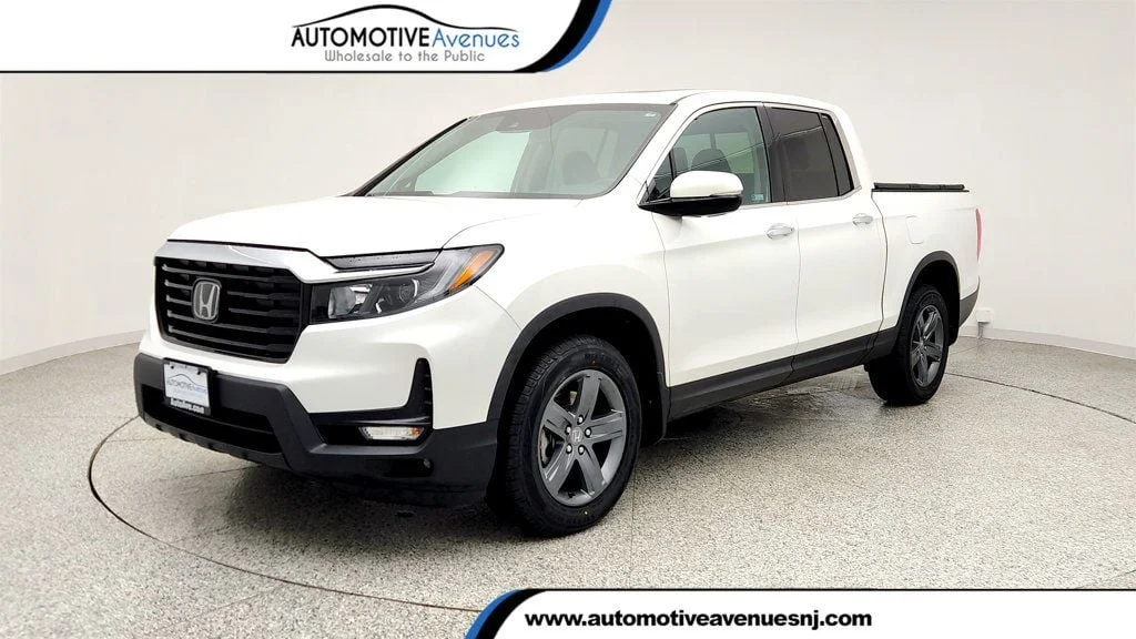 2023 Honda Ridgeline RTL-E AWD's photo