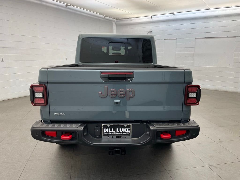 New 2026 Anvil Clear-Coat Exterior Paint Jeep Rubicon X image 4
