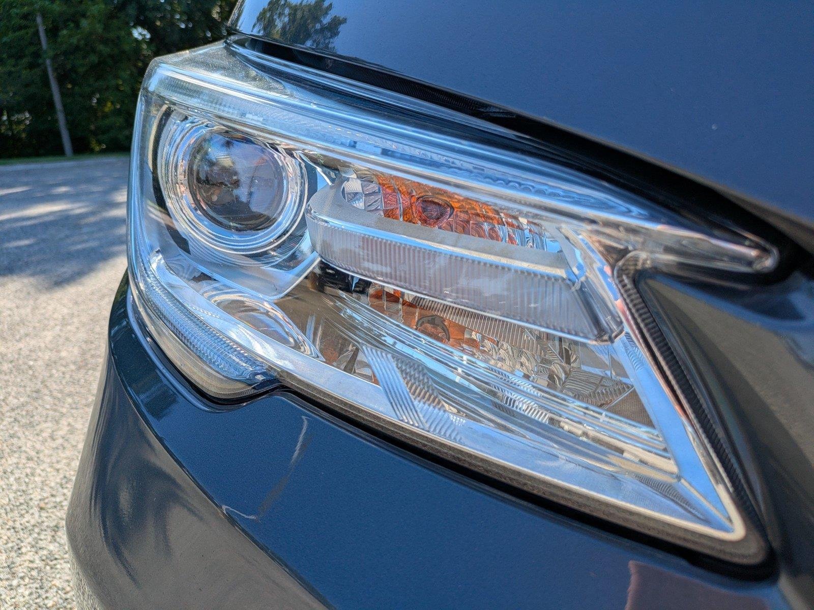 Used 2021 Magnetite Gray Metallic Subaru Touring image 10
