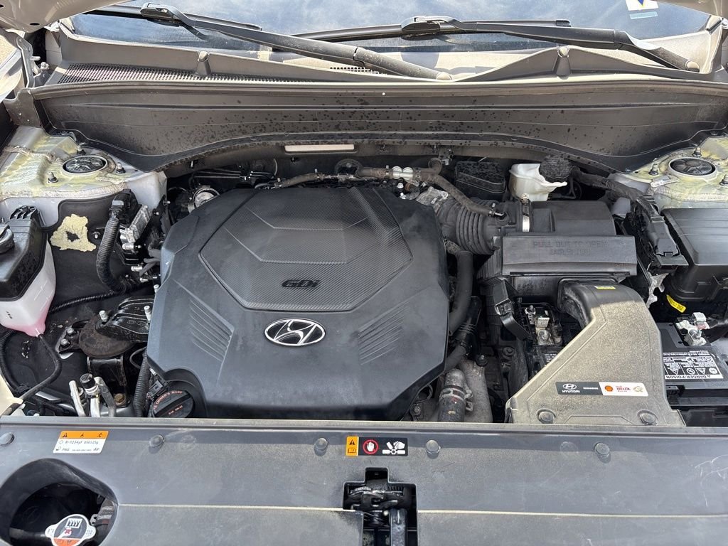 Used 2022 Silver Hyundai SEL image 9