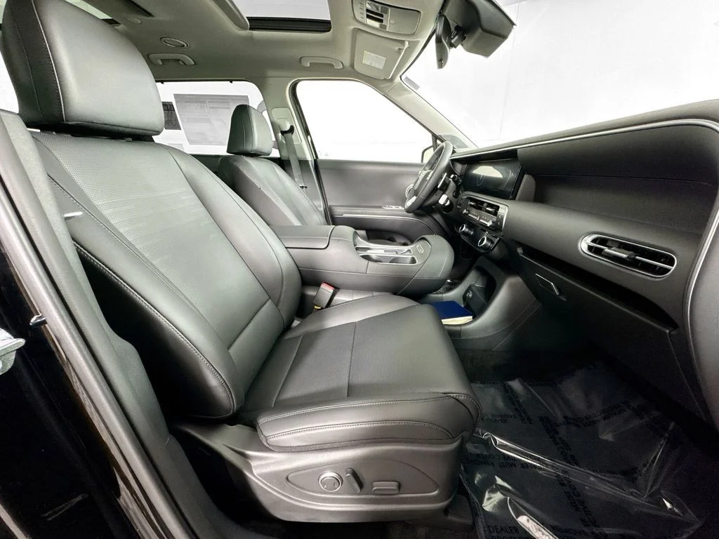 New 2026 Black Hyundai Limited image 10