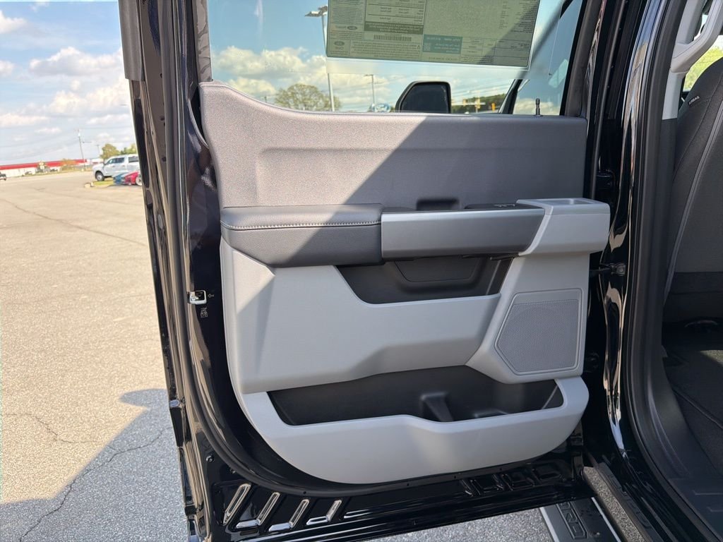 New 2026 Black Ford XL image 15