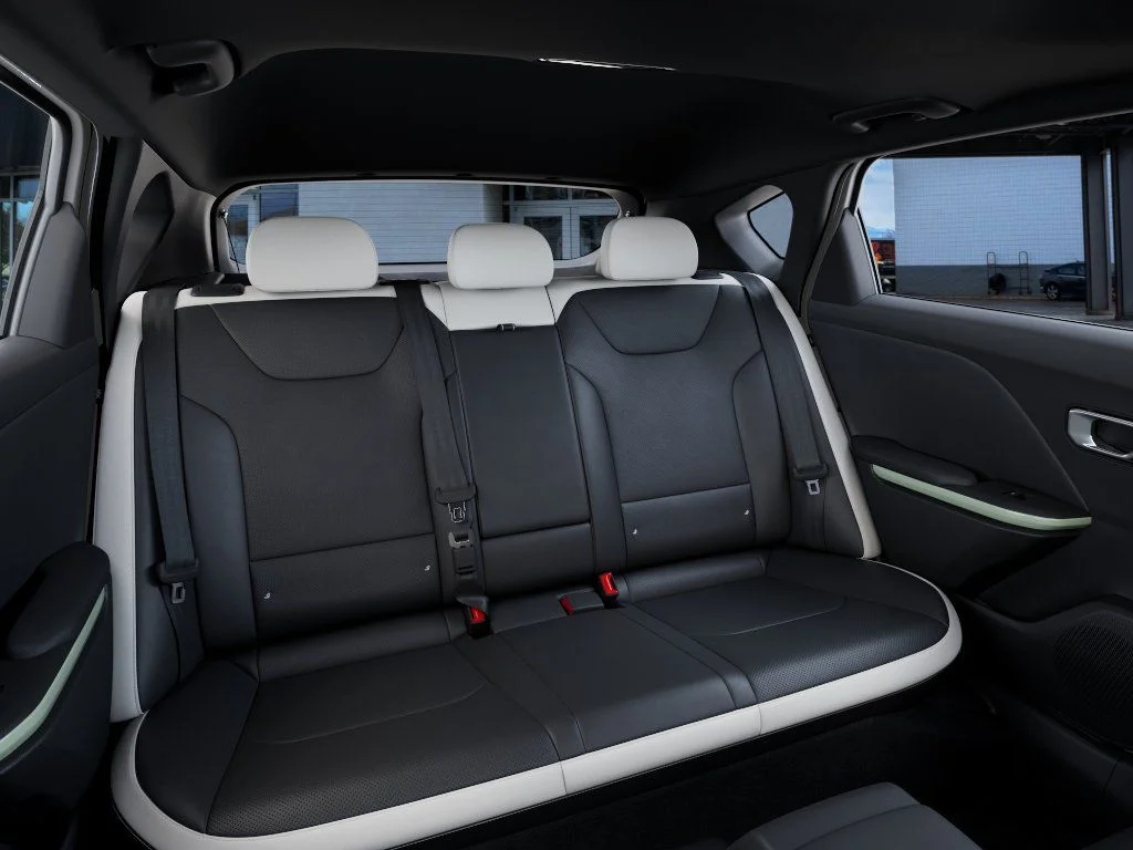 New 2026 Snow White Pearl Kia GT-Line Turbo image 16