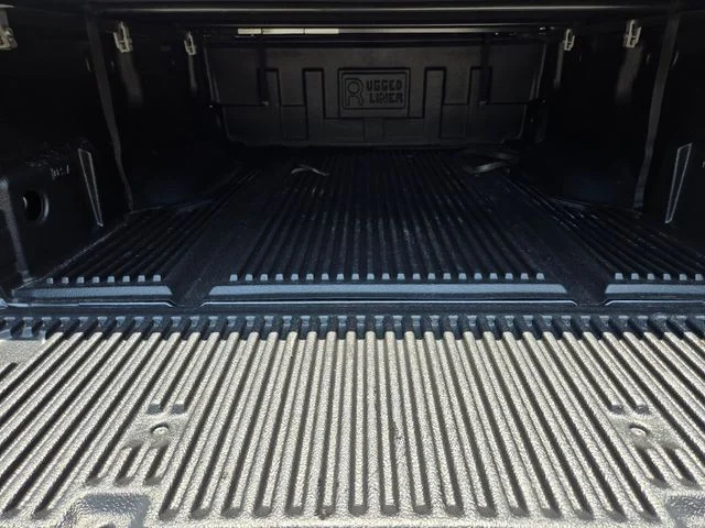 Used 2021 Gray Nissan SV image 16