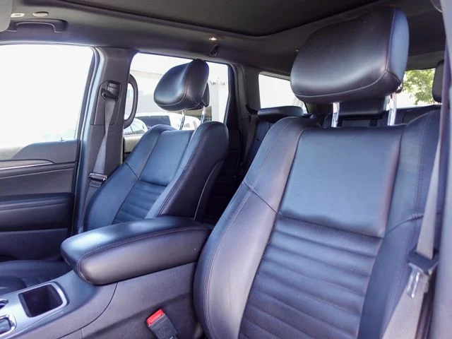 Used 2021 White Jeep Limited X image 23